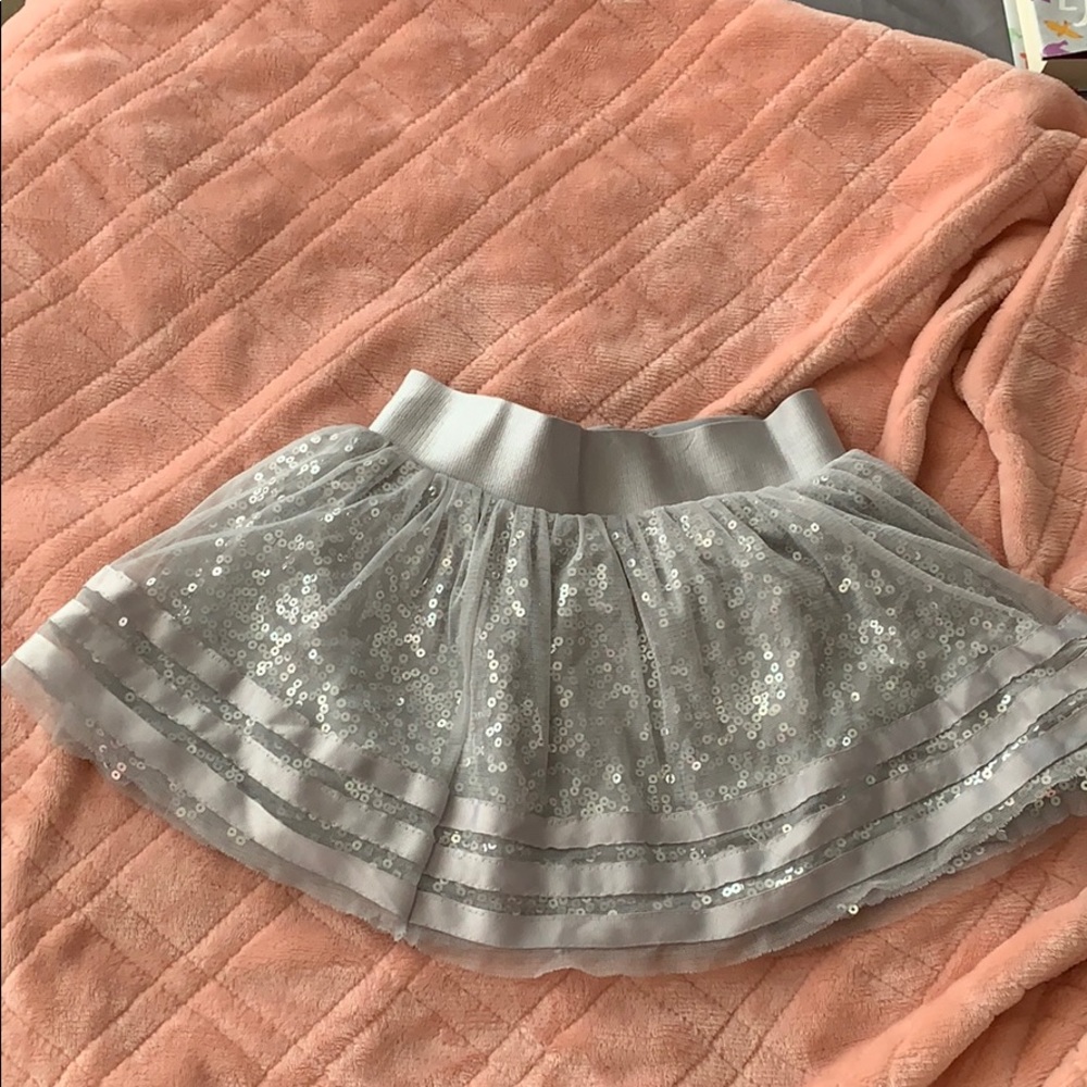 Little girls silver skirt with lace and sequins